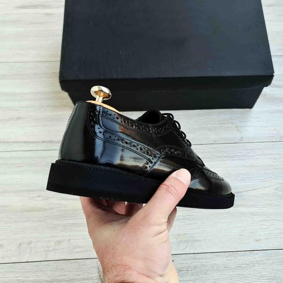 Men's Leather Wingtip Oxfords - Picture 4 of 5